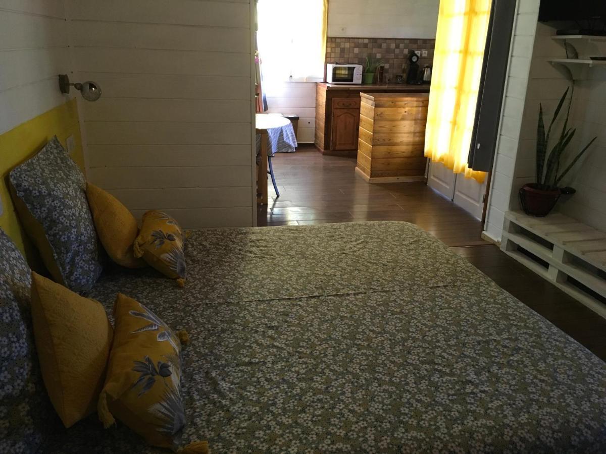 Bed and Breakfast Ti Kaz Hoareau Salazie Esterno foto
