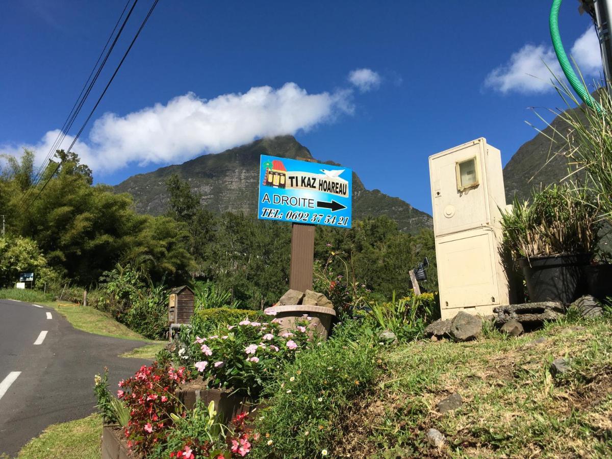Bed and Breakfast Ti Kaz Hoareau Salazie Esterno foto